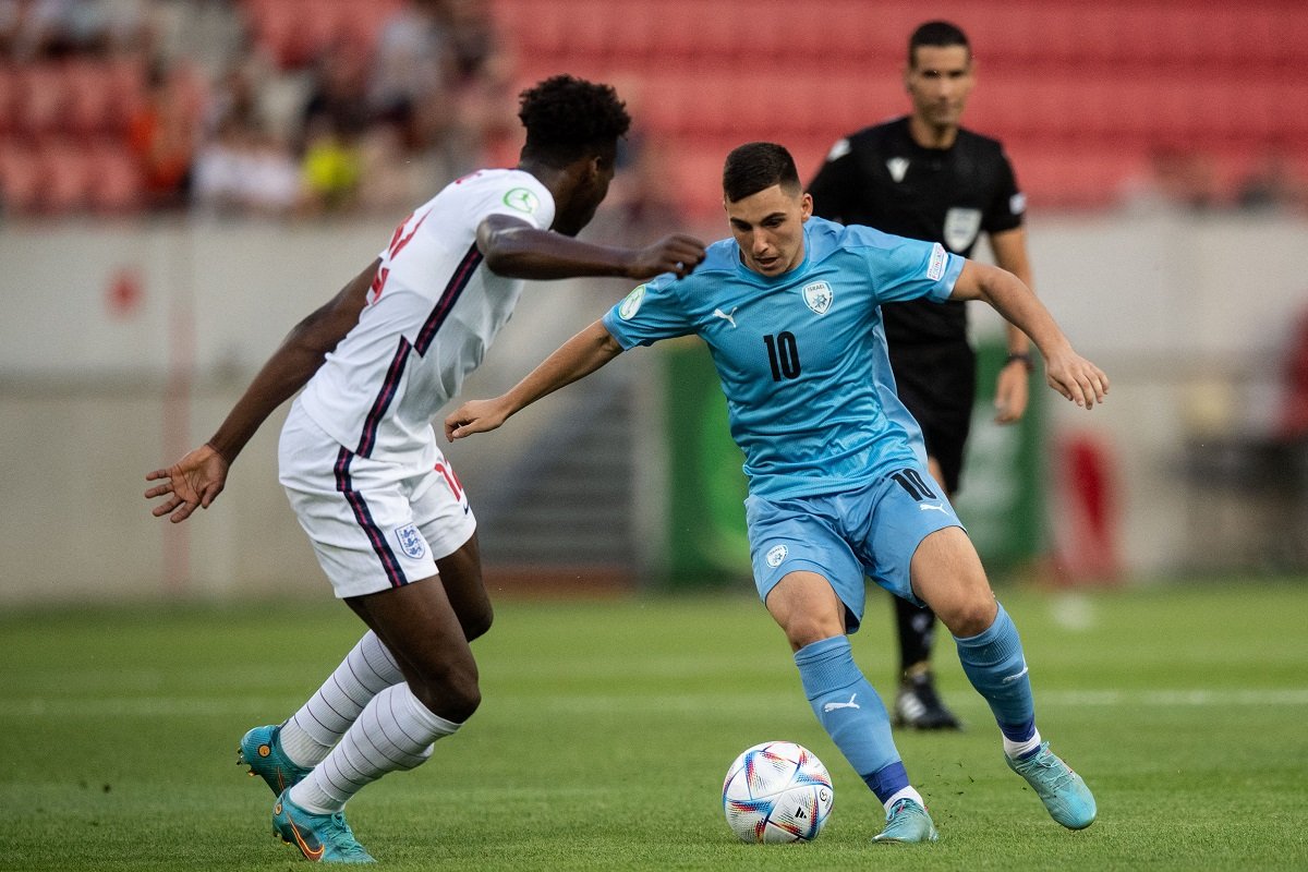 REPORT: Arsenal Had ‘Scouts Watching’ 19 Year Old Playmaker In Action Last Week