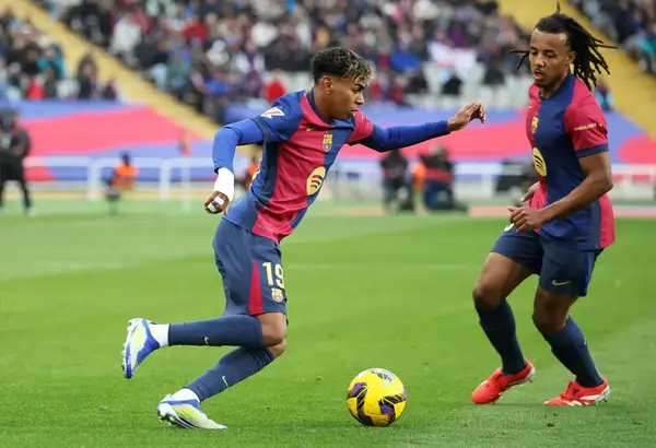 REPORT: Arsenal “Willing To Offer” £50 Million For Manchester United Transfer Target This Summer