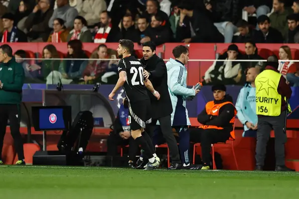 Fabrizio Romano Declares Player’s Arsenal Career “Over” Following “Breaking” News