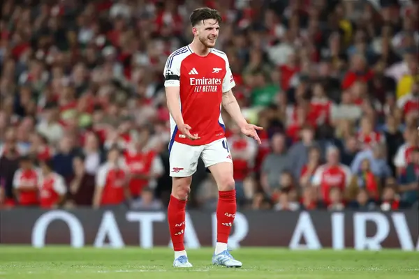 Ex-PL Midfielder Says Declan Rice Needed Arsenal Teammate Against PSG Amid Scholes And Carrick Comparison