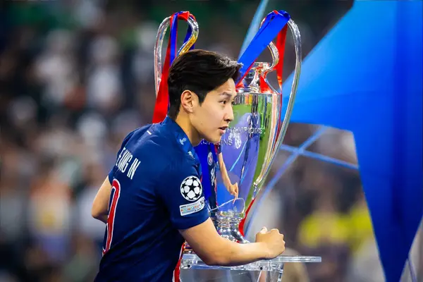 PSG Ace Makes “Another Club” Claim As Arsenal And Serie A Champions Fight It Out For His Signature