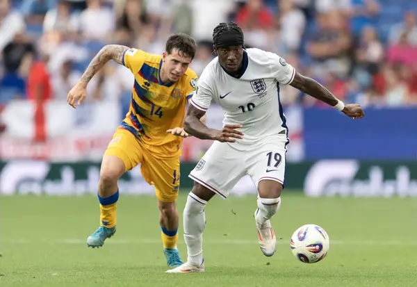 “I’m Honestly Done”, “I’d Take Him”: Arsenal Fans React To £50m Talks To Sign Premier League Winger