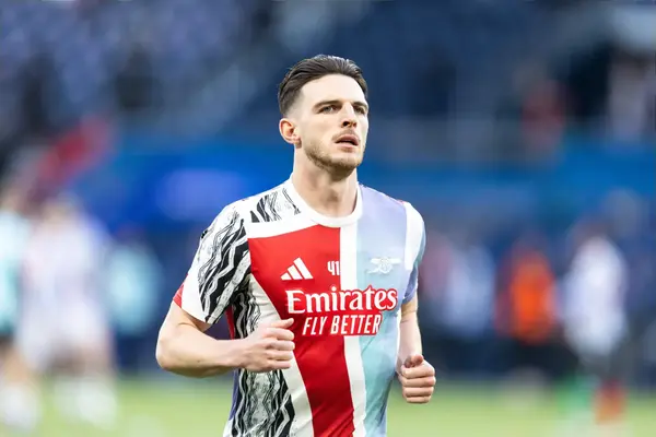 Tony Adams Blasts Mikel Arteta’s Declan Rice Decision And Urges Arsenal Boss To Make “Really Big Call”