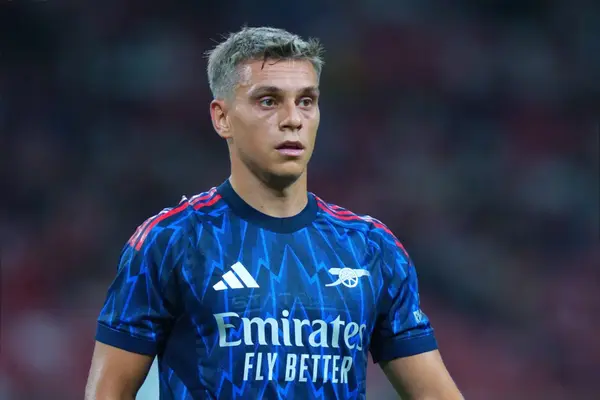 OPINION: Arsenal Should Sign £8m-Discounted Man Utd Star To Replace Leandro Trossard