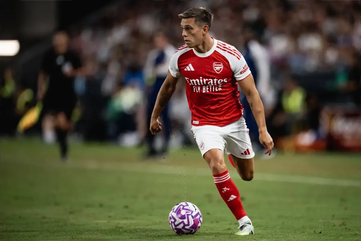 ‘Time To Cash Out’ ‘Shouldn’t Be Selling Anybody Now’ Fans React To Claims That Arsenal Have Received £19M Bid