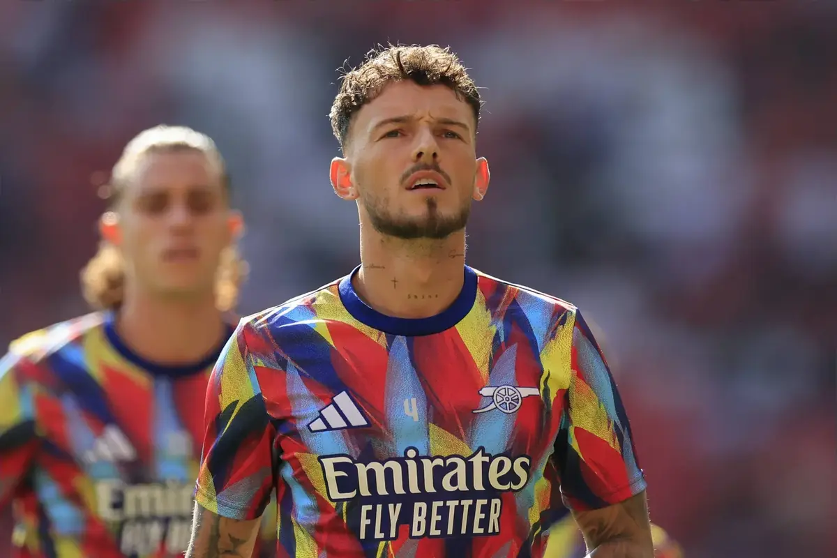 ‘How Do You Get Injured Sitting On The Bench?’ ‘Very Worrying’ Fans React As Arsenal Star Misses Training