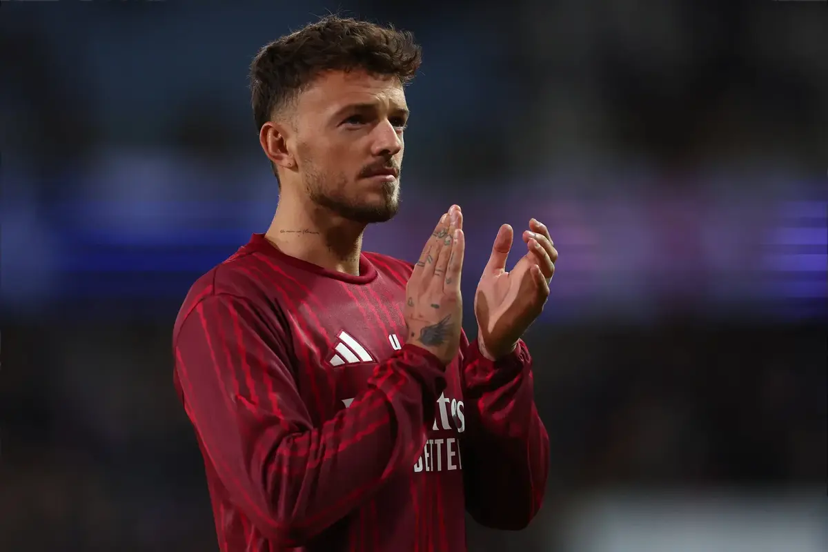 Arsenal, Man United and Chelsea Plot £30m January Move For Ben White Replacement