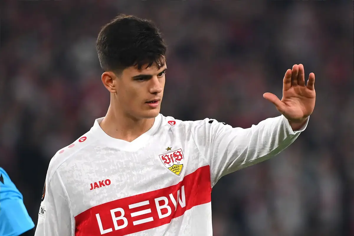 Arsenal Think They Have Found The Next Busquets/Rodri But Real Madrid Could Scupper Their Transfer Plans