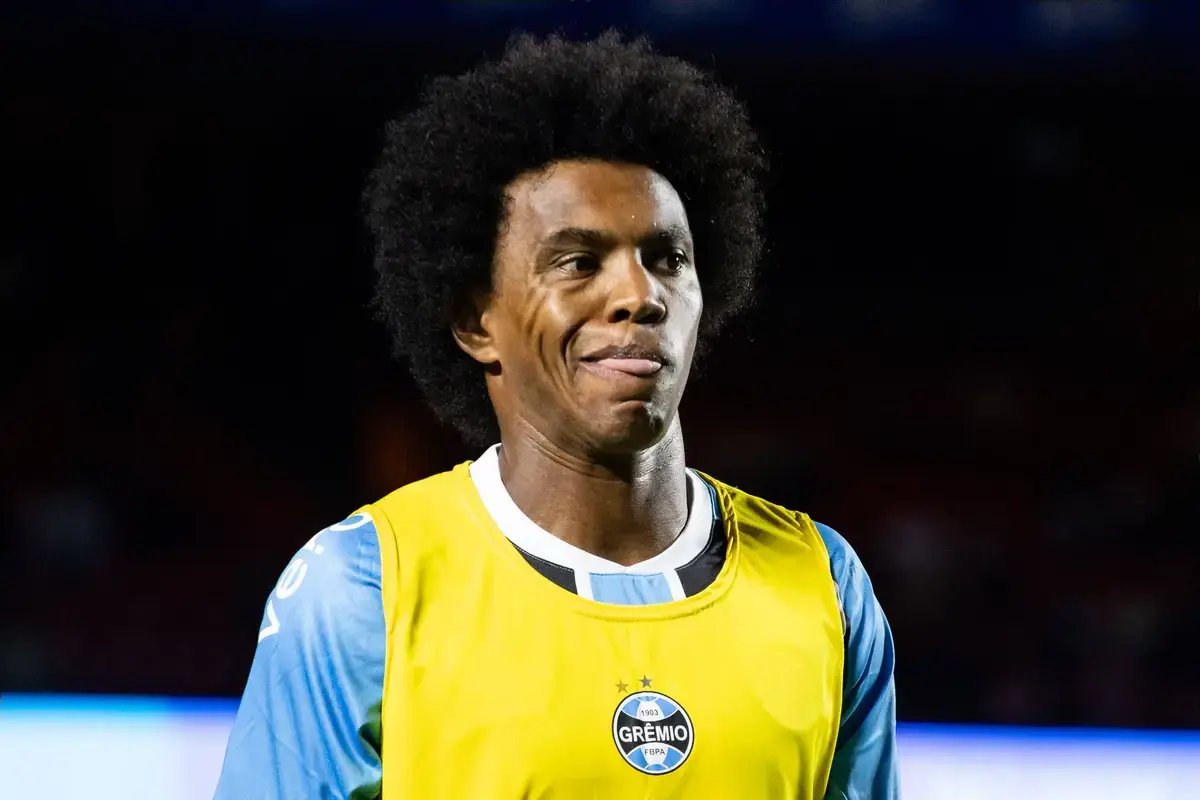 Arsenal Re-Sign Willian As Gunners Deal With Massive Injury Crisis