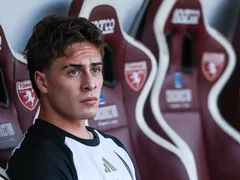 'Shame, Looks Really Good' 'My Dream Signing' Arsenal Fans React After Approach Is Knocked Back For 'Massive Talent'