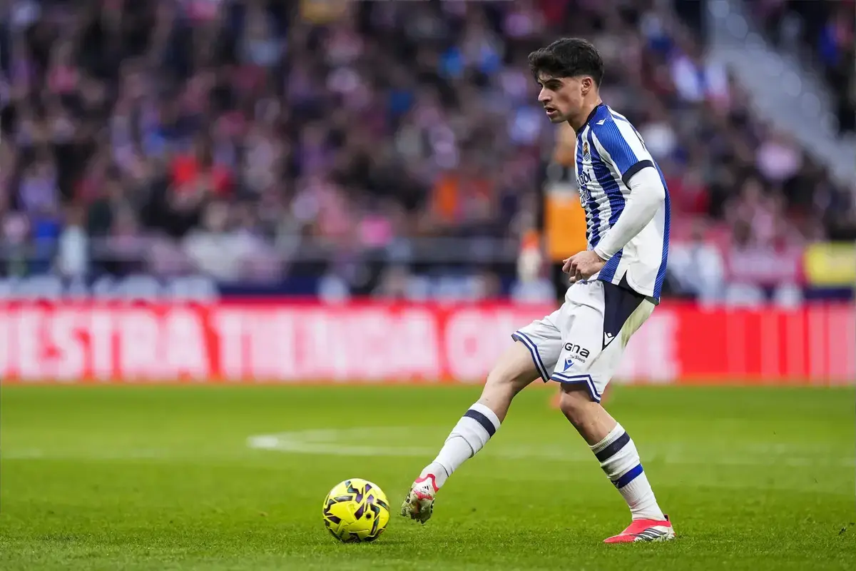 Arsenal Weigh Up Move For 20 y/o Defender With Only 50 First Team Games To His Name