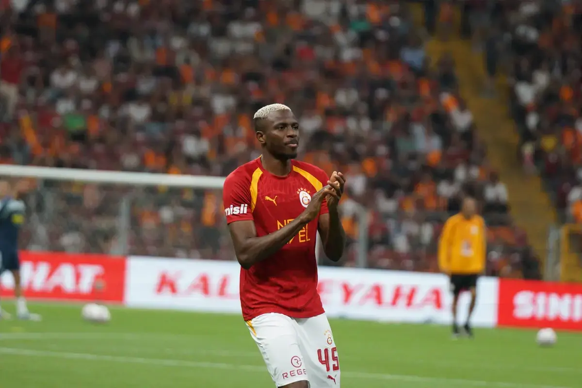 ‘This Can’t Be Real. A Big Fall From Vini Jr’ ‘Overhyped’ Fans Sceptical As Arsenal Eye Move For 22 Goal Forward
